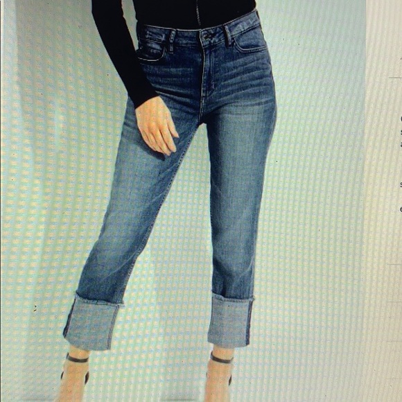 GUESS 1981 Cuffed High-Rise Jeans - Picture 4 of 8